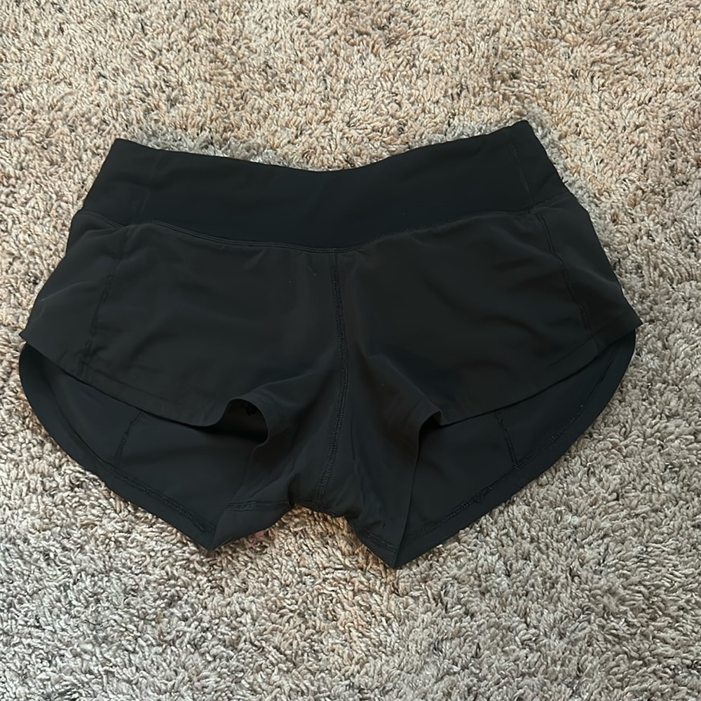 Lululemon black speed ups, low rise, 2.5 inch